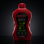 Aceite MTX 20W-50 Semi Sintético — vista hero con iluminación cinematográfica